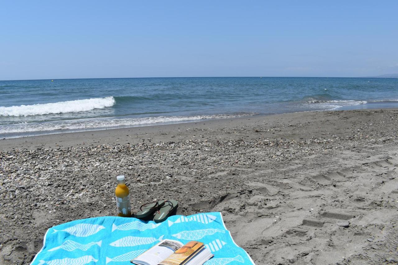 Apartament Fantastic Studio - Beachfront Torrox Zewnętrze zdjęcie