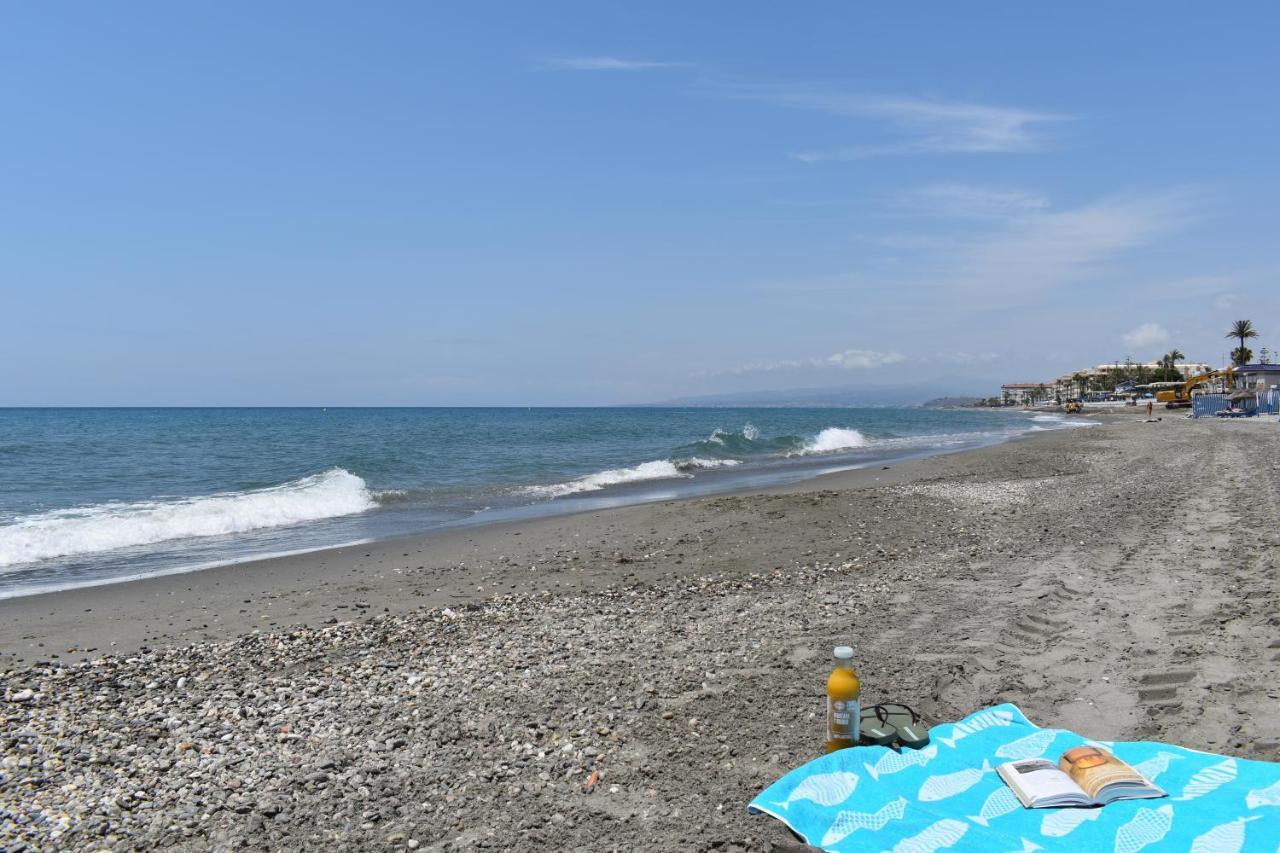 Apartament Fantastic Studio - Beachfront Torrox Zewnętrze zdjęcie