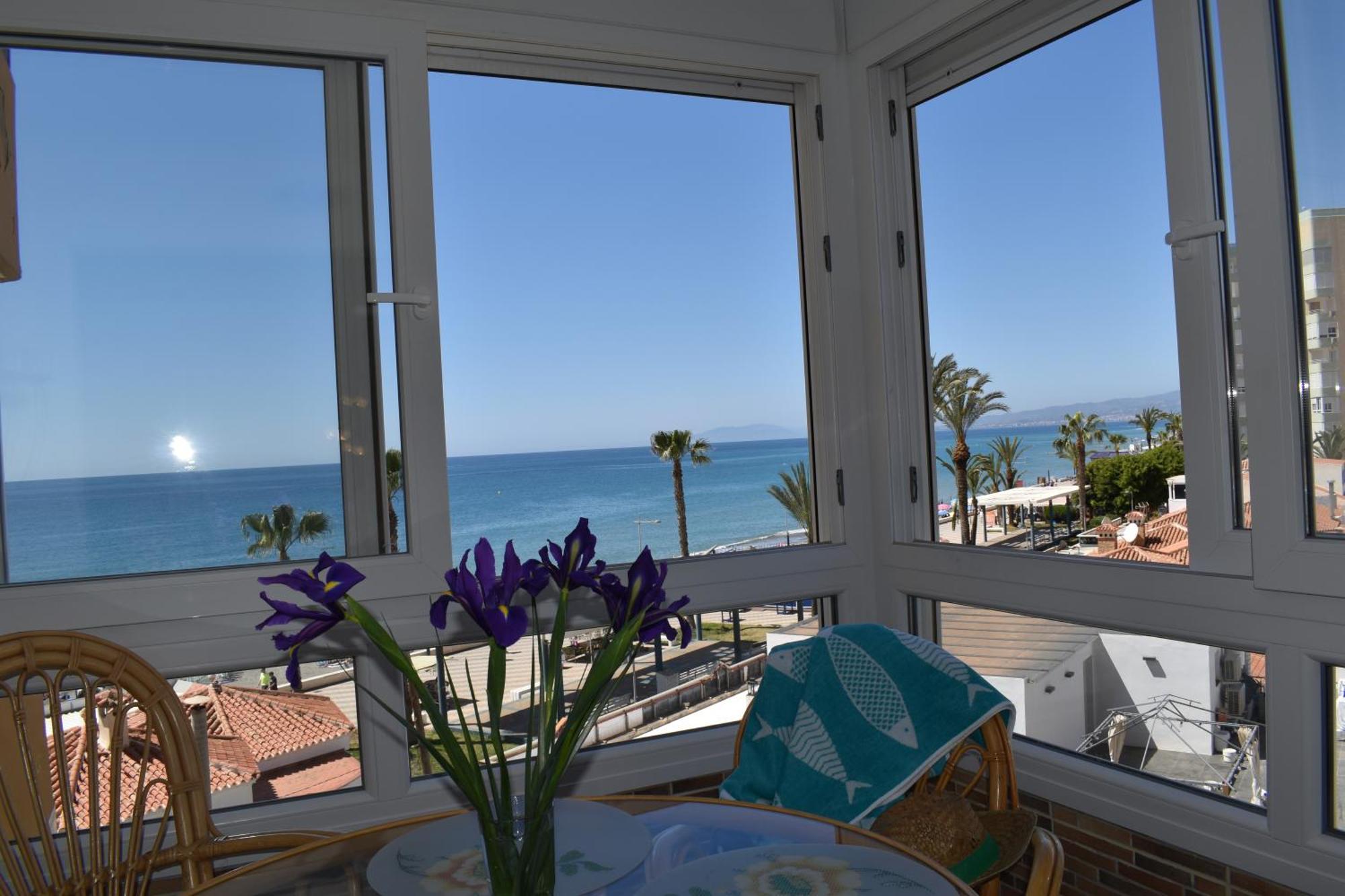 Apartament Fantastic Studio - Beachfront Torrox Zewnętrze zdjęcie