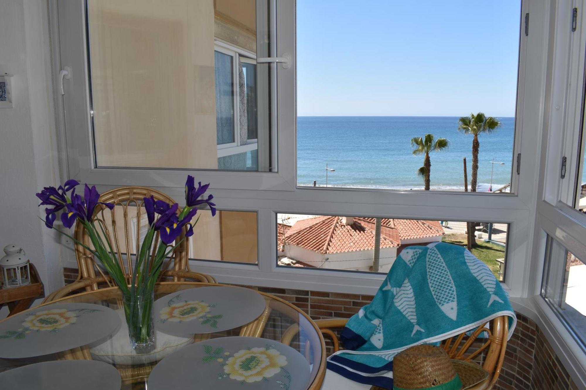 Apartament Fantastic Studio - Beachfront Torrox Zewnętrze zdjęcie