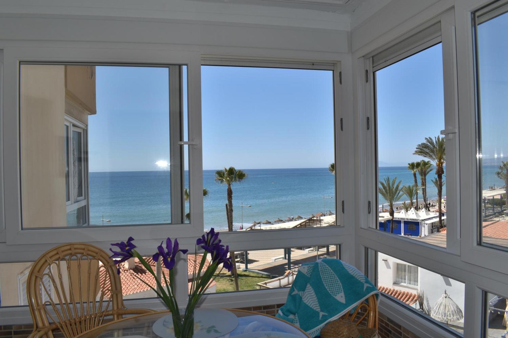 Apartament Fantastic Studio - Beachfront Torrox Zewnętrze zdjęcie