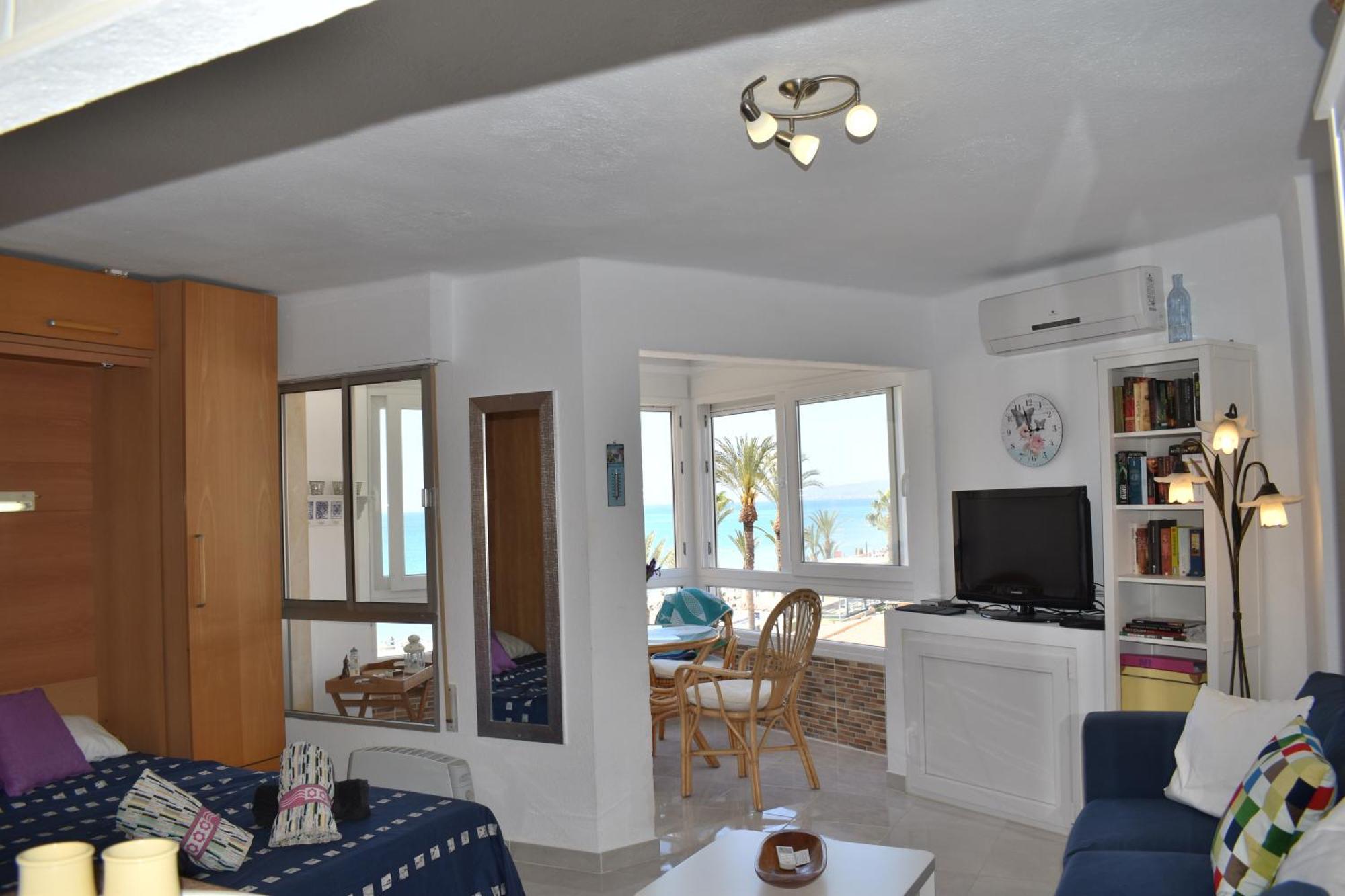 Apartament Fantastic Studio - Beachfront Torrox Zewnętrze zdjęcie